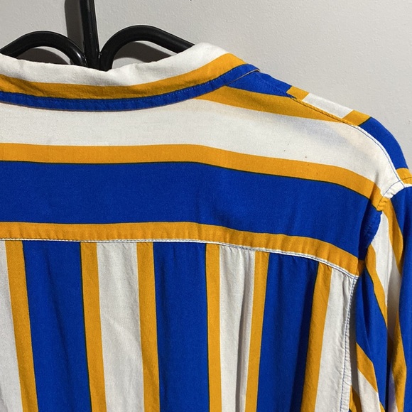 Summer shirt size Large - Picture 7 of 7